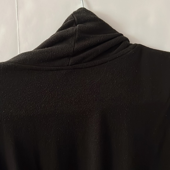 uniqlo heattech black cardigan in Women - Picture 7 of 8